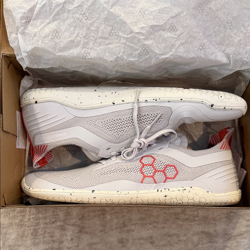 Vivo Barefoot Athletic Shoes in White and Red - 12 (45 EU)